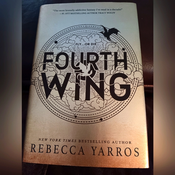 Other - Hardback copy of The Fourth Wing by Rwbecca Yarrows